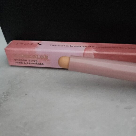 Mally Beauty Evercolor Shadow Stick - Ivory Matte - Picture 2 of 2